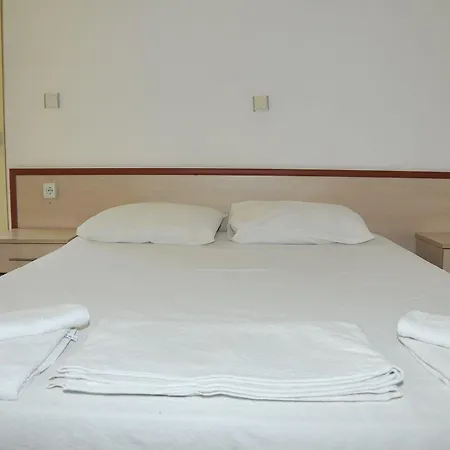 Club Ekinci Palace 아파트