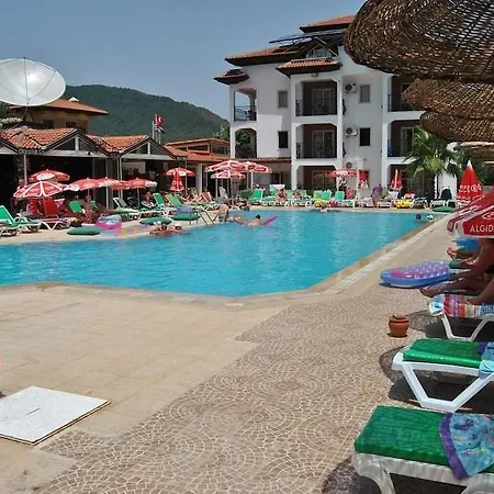 Club Ekinci Palace Daire İçmeler